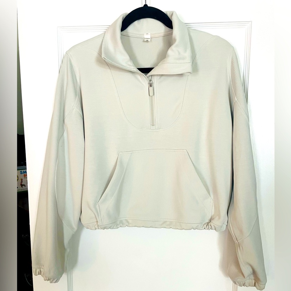 Lululemon softstreme half zip
